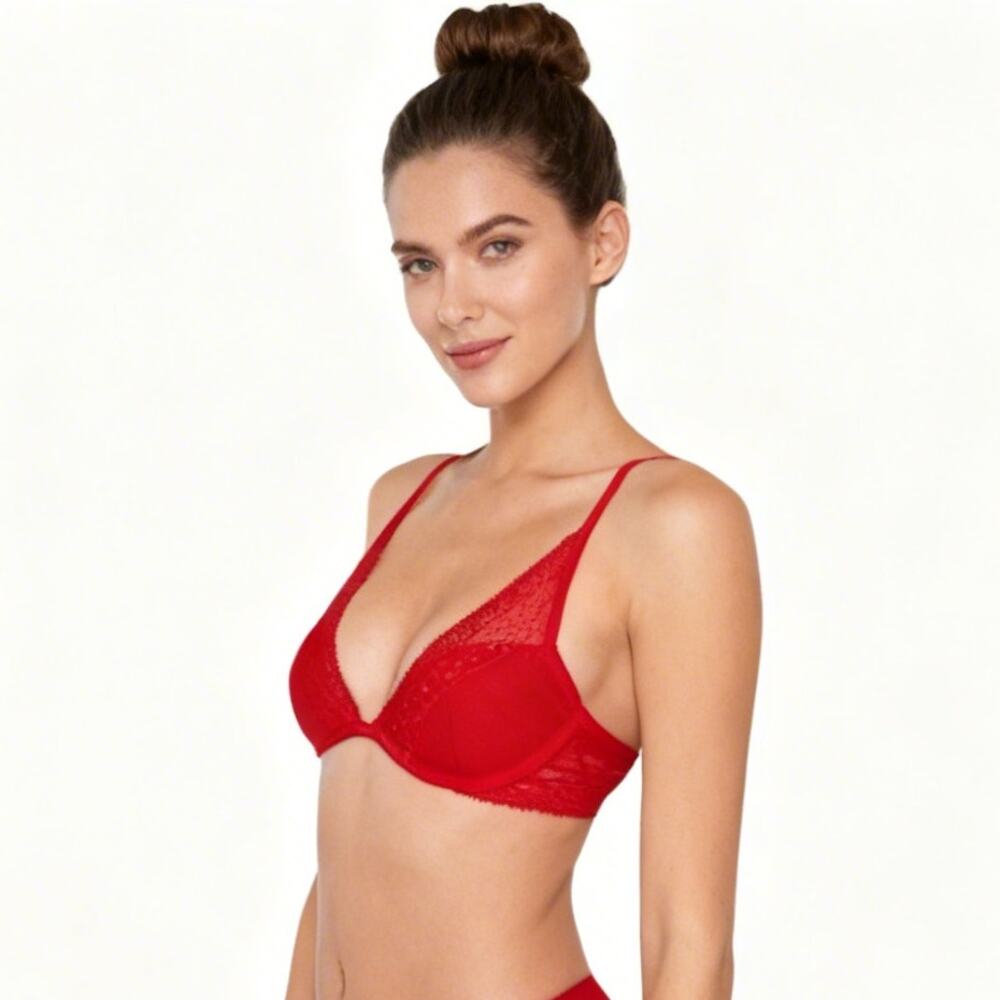 Victoria's Secret Lightly-Lined Lace Plunge Bra, 32DD